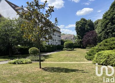 Appartement - 125 m² - 5 pièces