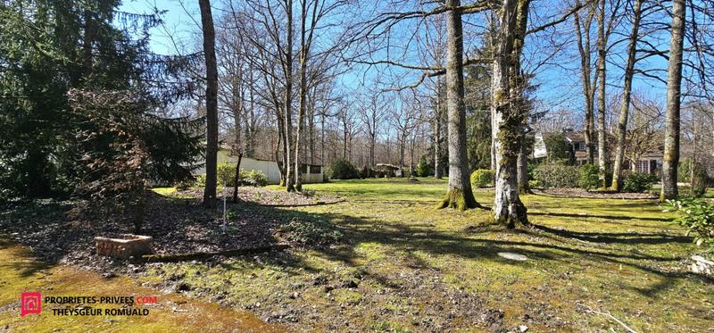 Maison - 228 m² - 9 pièces