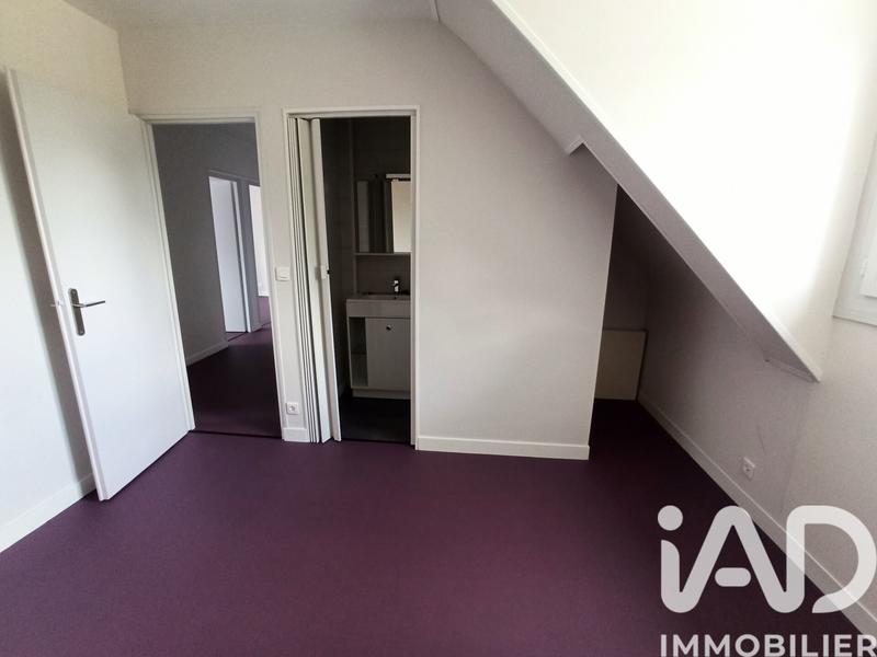 Maison - 200 m² - 8 pièces