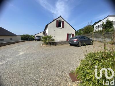 Maison - 93 m² - 5 pièces