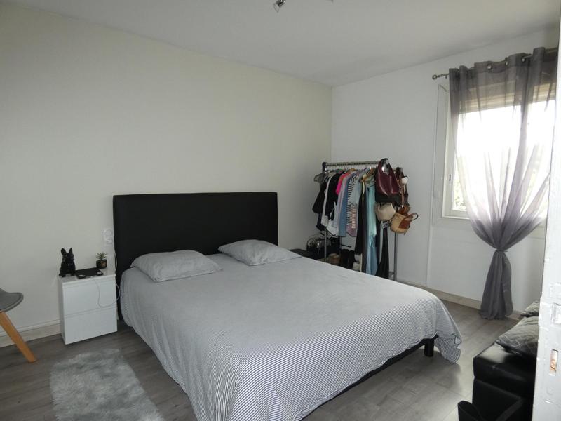 Villa - 100 m² - 5 pièces