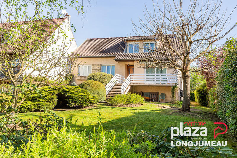 Maison - 186 m² - 8 pièces