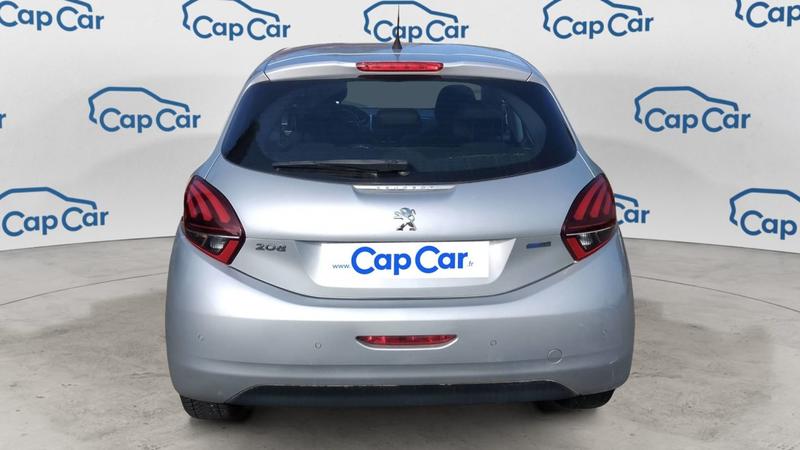 Peugeot 208 I 1.2 PureTech 110 Allure