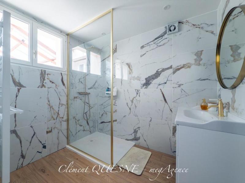 Maison - 121 m² - 4 pièces