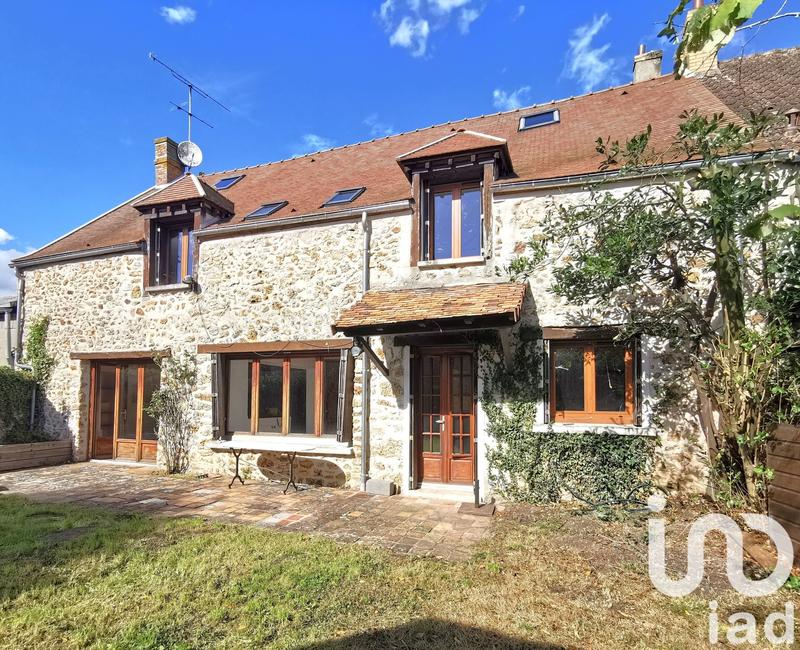 Maison - 177 m² - 8 pièces