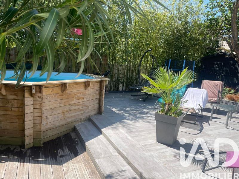 Maison - 140 m² - 5 pièces