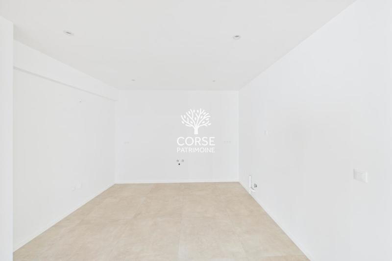 Appartement - 85 m² - 3 pièces