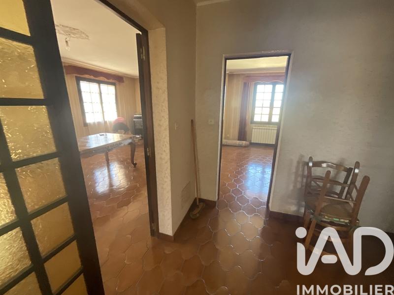 Maison - 214 m² - 9 pièces