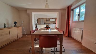 Maison - 160 m² - 6 pièces