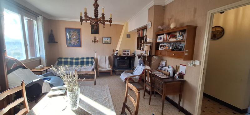 Maison - 103 m² - 6 pièces