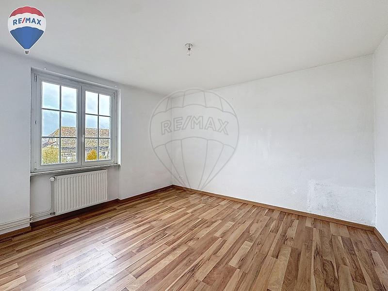 Immeuble - 147 m² - 7 pièces