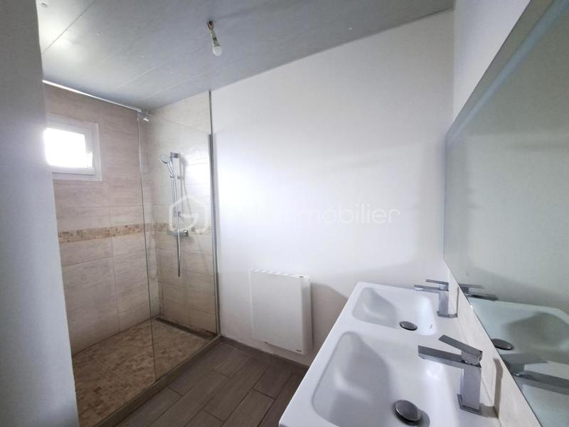 Pavillon - 100 m² - 5 pièces