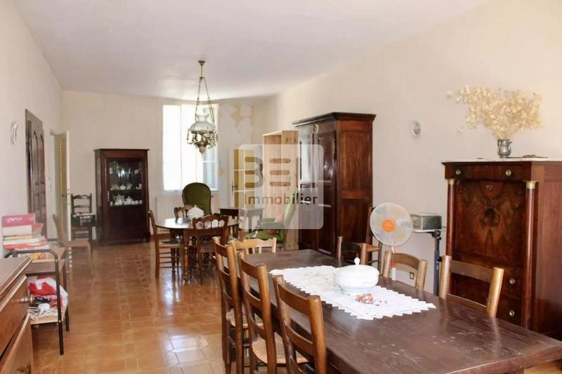 Maison - 169 m² - 6 pièces