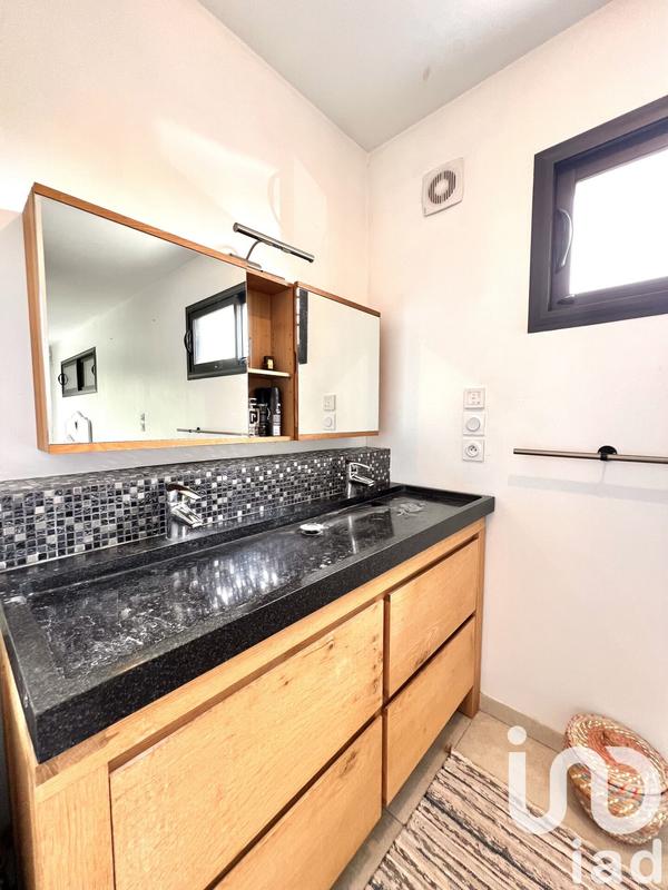 Maison - 165 m² - 6 pièces