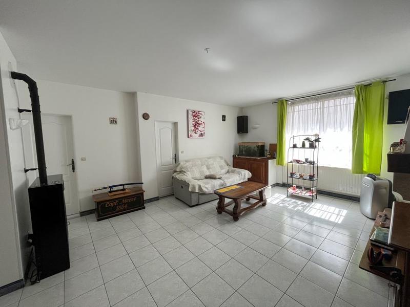 Maison - 96 m² - 4 pièces