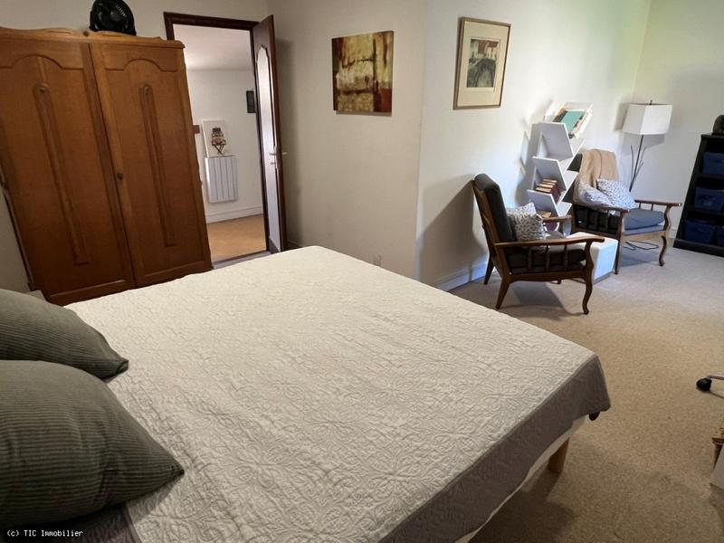 Maison - 218 m² - 7 pièces