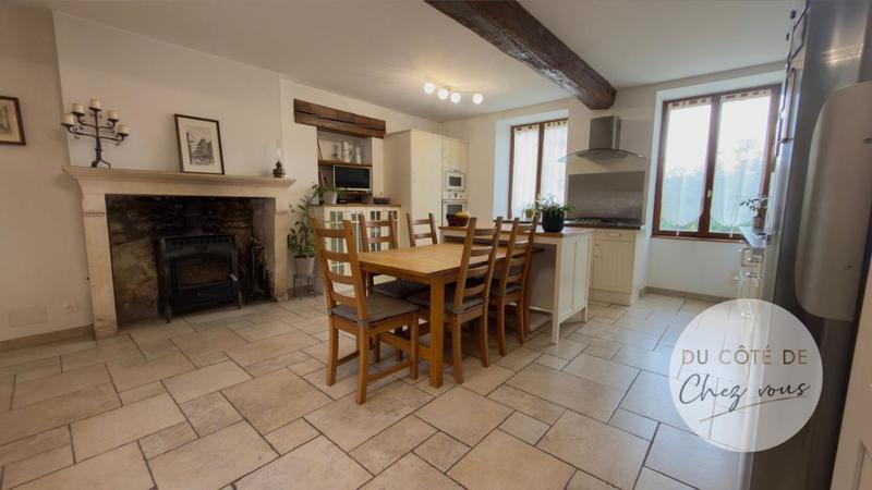 Propriété - 128 m² - 4 pièces