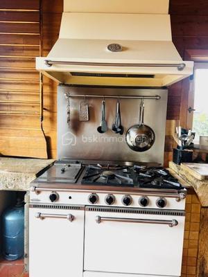 Propriété - 248 m² - 10 pièces