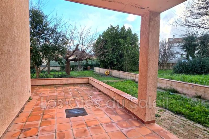 Maison - 235 m² - 2 pièces