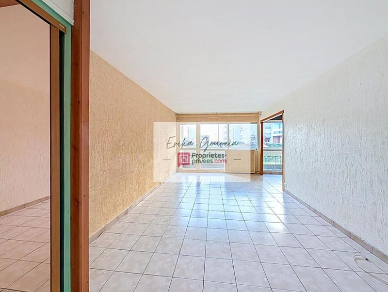 Appartement - 80 m² - 4 pièces