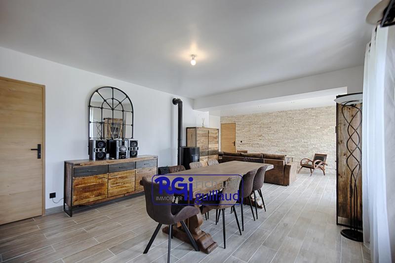 Maison - 114 m² - 5 pièces