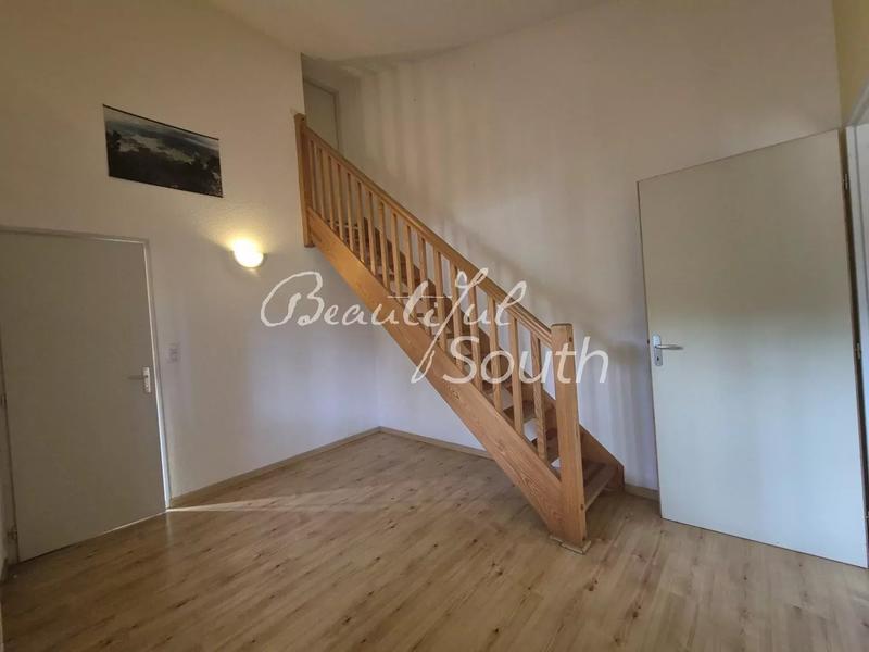 Maison - 206 m² - 6 pièces