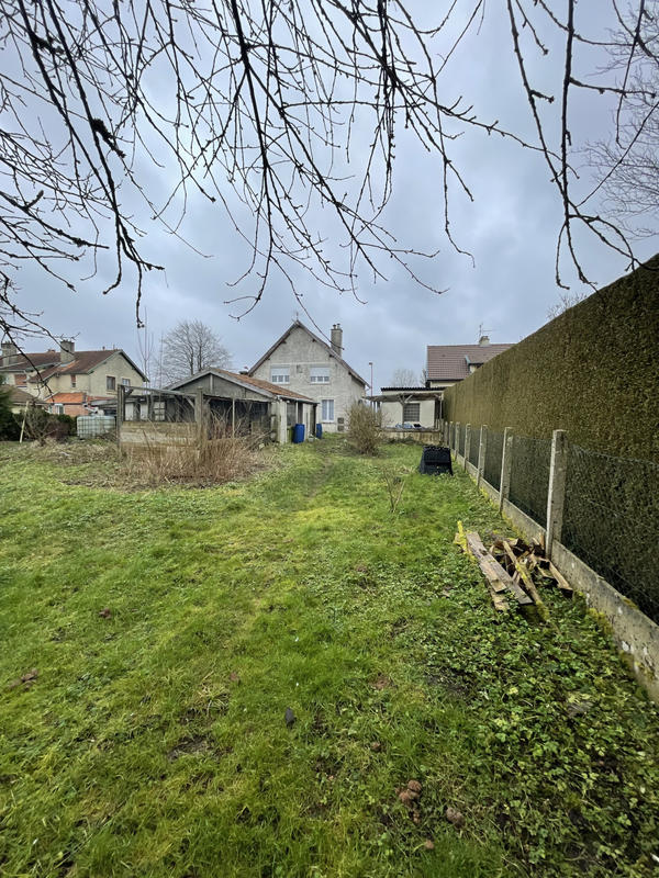 Maison - 122 m² - 7 pièces