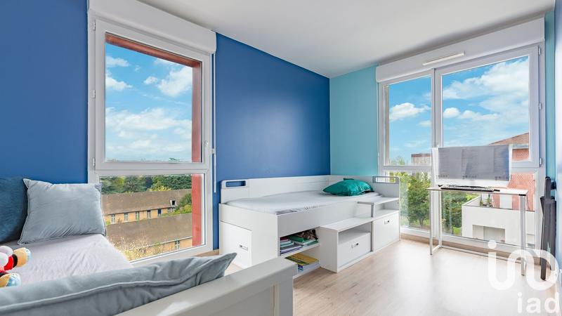 Appartement - 96 m² - 5 pièces