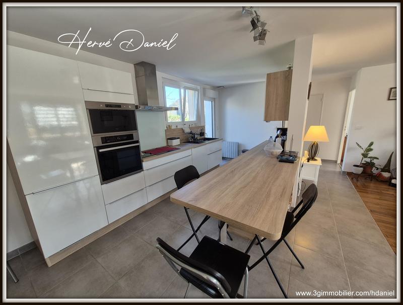 Maison traditionnelle - 120 m² - 5 pièces