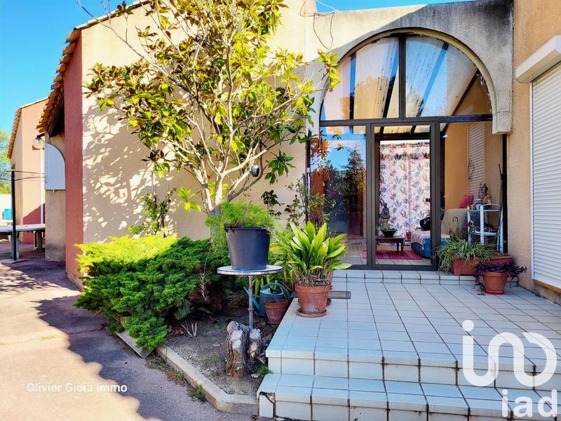 Maison - 260 m² - 10 pièces