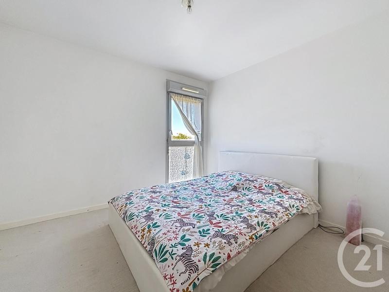 Appartement - 77 m² - 4 pièces