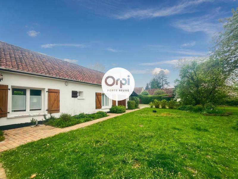 Maison - 240 m² - 6 pièces