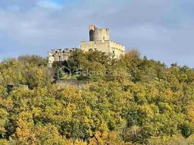 Pavillon - 110 m² - 6 pièces