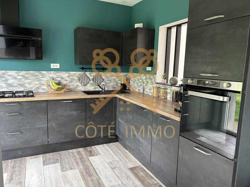 Maison - 85 m² - 4 pièces