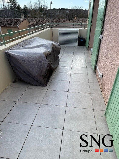 Appartement - 70 m² - 3 pièces