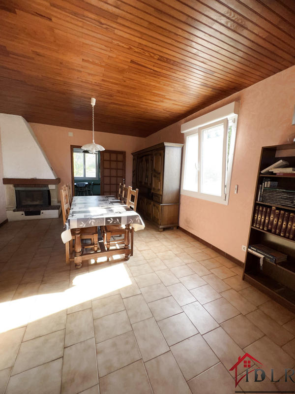 Propriété - 230 m² - 7 pièces