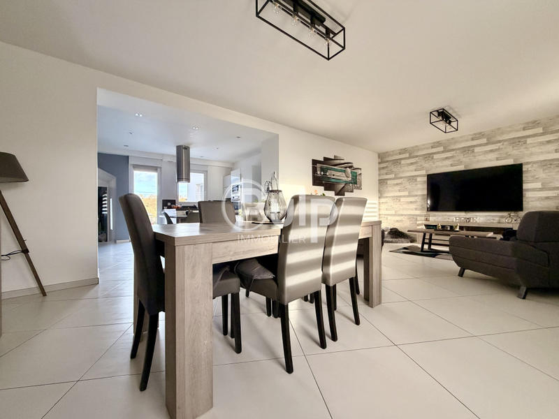 Maison de ville - 140 m² - 6 pièces