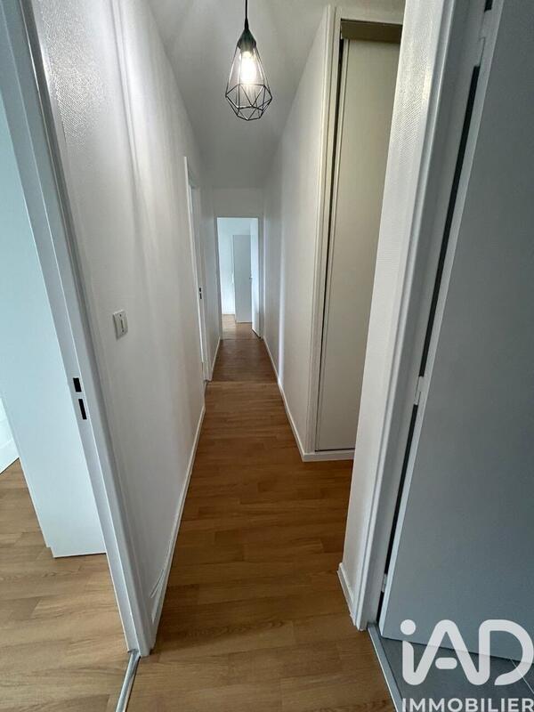 Appartement - 107 m² - 6 pièces