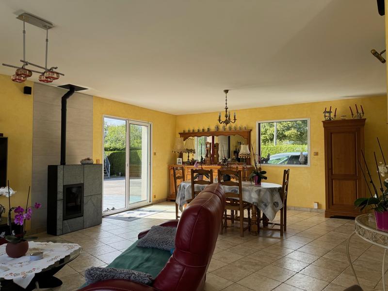 Maison traditionnelle - 191 m² - 7 pièces