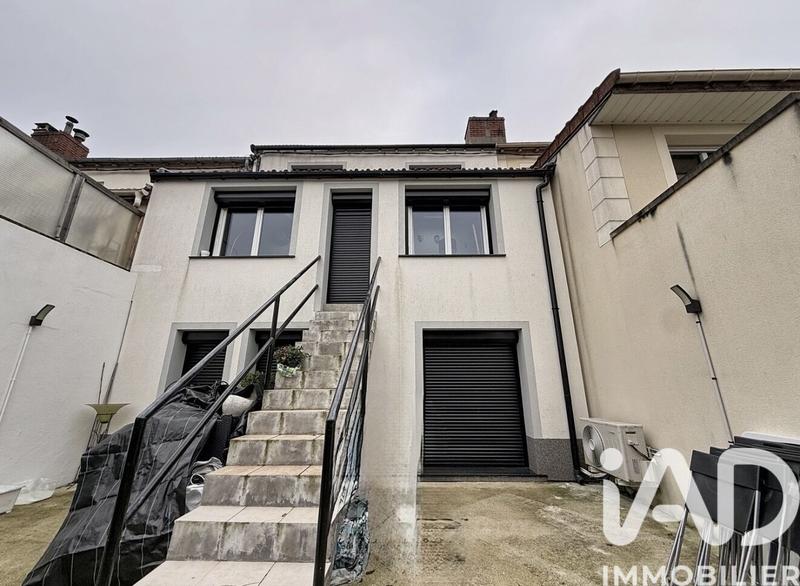 Maison - 120 m² - 6 pièces