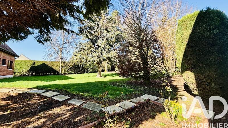 Maison - 180 m² - 8 pièces