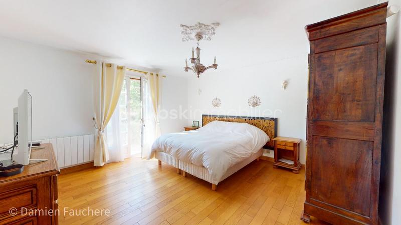 Demeure - 320 m² - 10 pièces