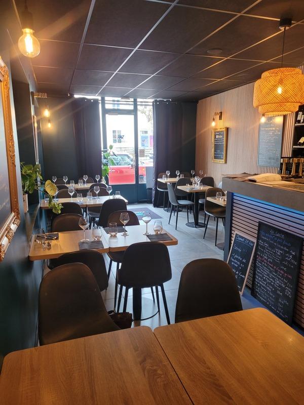 Fonds de commerce - 102 m²