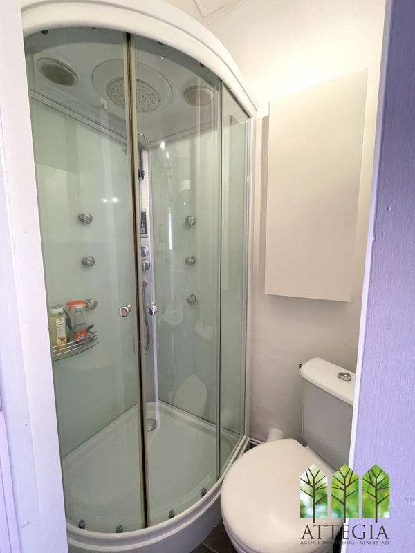 Maison - 165 m² - 8 pièces