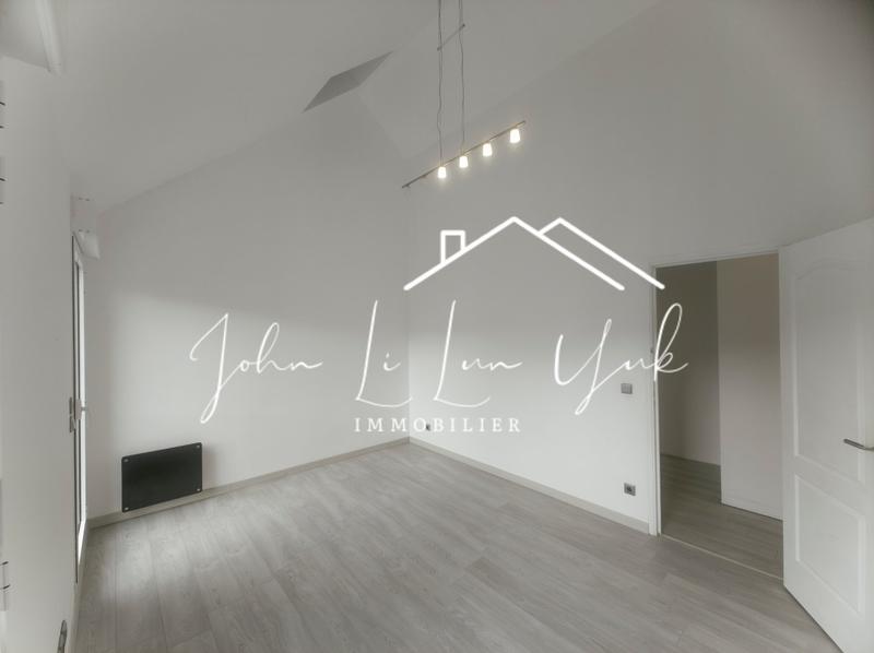 Maison - 174 m² - 7 pièces