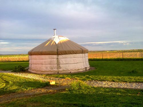 Les Yourtes Charentaises