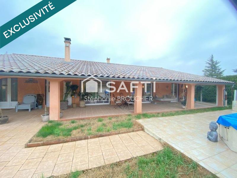 Maison - 122 m² - 8 pièces