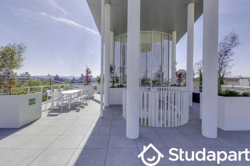 Chambre - 25 m² - 1 pièce