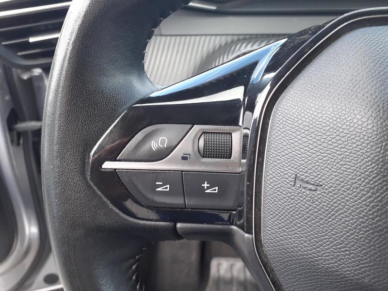 Peugeot 2008 BlueHDi 110 s&amp;S Bvm6 Allure Pack