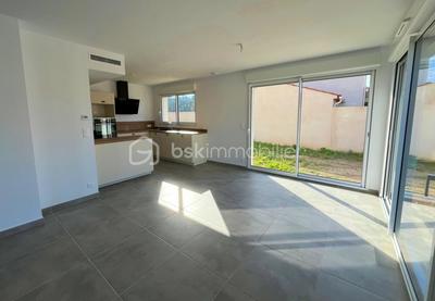 Villa - 105 m² - 4 pièces